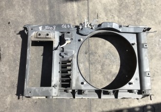 Trager Peugeot 5008 1.6 Diesel