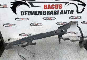 Traversa superioara trager / panou frontal Mercedes C-class facelift (2011-2014) [w204]