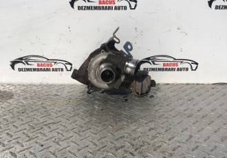 Turbina Ford Kuga 2.0 TDCI / 9677063780 cu defect la mufa