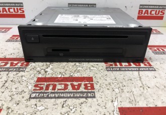 Unitate Cd / Media / Infotainment / Volkswagen Golf 7 / Passat B8 Cod : 3Q0035820A