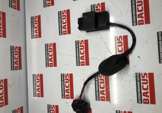 Unitate comanda releu pompa combustibil VW Golf 5 Golf 6 Skoda Seat 1k0906093h