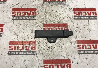 Unitate Modul Amplificator Antena Radio BMW Seria 3 F30 / Seria 1 F20 Cod 9220832 