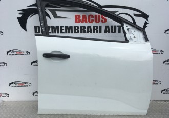 USA dr fata Dacia Sandero 3 Motor 1.0 Benzina An Fabricatie 2021 KM- 35.000