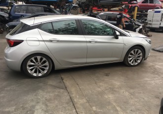 USA DR FATA Opel Astra K Hatchback 1.6 CDTI An 2016 KM- 212.000