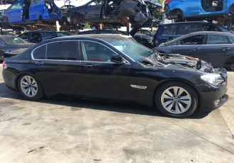 USA DR SPATE BMW Seria 7 LONG 3.0 D F01 AN- 2011