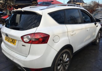USA DR. SPATE Ford Kuga An 2009 Motor 2.0 Diesel 326.000 Km