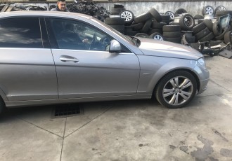 USA DREAPTA FATA MERCEDES C-CLASSE C280 4 matic W204 LIMUZINA 3.0 BENZINA, AN 2008 AUTOMATA
