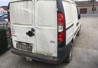 USA DREAPTA SPATE Fiat Doblo CARGO 1.3 Diesel An 2006