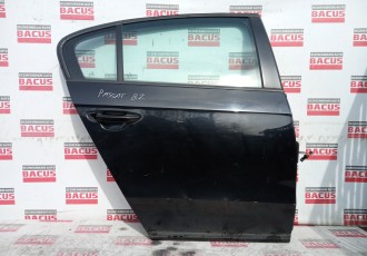 USA DREAPTA SPATE PASSAT B7