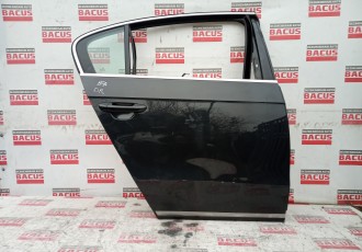 USA DREAPTA SPATE PASSAT B7 2011