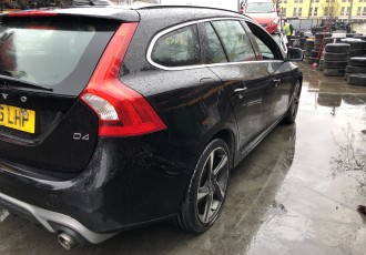 USA DREAPTA SPATE Volvo V60 combi ,An 2015 ,2.0 Diesel