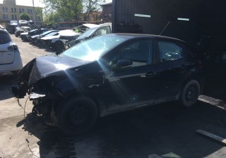 USA FATA ST Peugeot 208 1.6 HDI An Fabricatie 2016