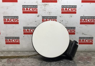 Usa rezervor Volvo V40 II an 2012-2018, cod 31278862