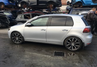 USA ST. FATA Vw Golf 6 Hatchback Motor 1.6 TDI An- 2012 ; KM-120.000 	