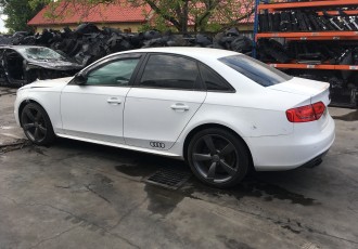 USA ST SPATE Audi A4 B8 Limuzina An 2011 Motor 2.0 TDI 