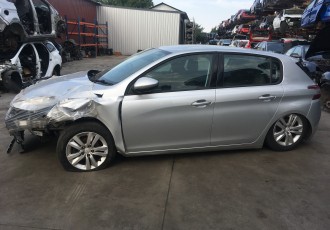 USA STANGA FATA Peugeot 308 ACTIVE HATCHBACK AN- 2015, 1.6 HDI, 158.000 KM