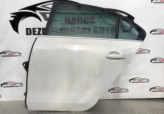 Usa Volkswagen Jetta 2012-stanga Spate