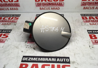 Usita rezervor Opel Astra H cod: 13111597