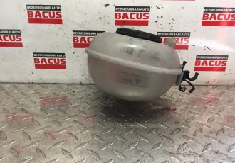 Vas expansiune, cod 5Q0121407G, VW Passat Variant (3G5), 2.0 TDI, DFG 