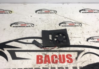 Ventilador eléctric de la radiator LAND ROVER DISCOVERY COD- FK72-17F682-AB
