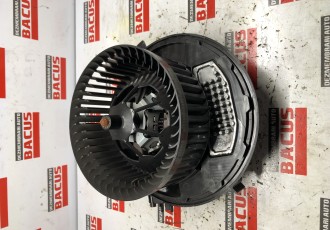 Ventilator habitaclu / aeroterma Volkswagen Passat 2.0 Motorina 2016, 5Q0907521C / 3Q0907521A